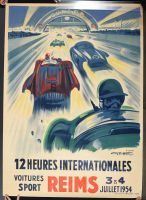 12 Hueres International